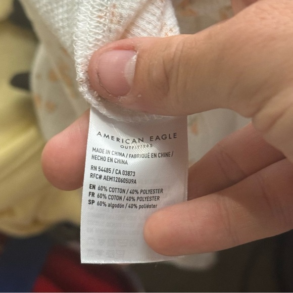 American Eagle Orange and White Floral Patchwork Top Cropped Long Sleeve Size M - Picture 8 of 10